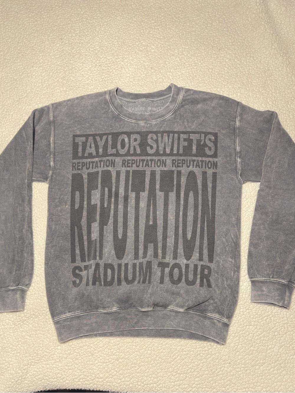 Taylor Swift Reputation Stadium Tour Pullover Distressed Grey Small Sweatshirt